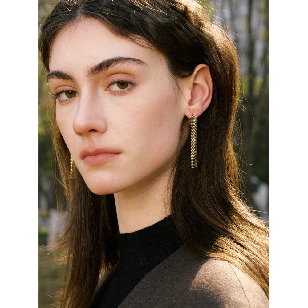 Brinco Delicata Banhado em Ouro 18K