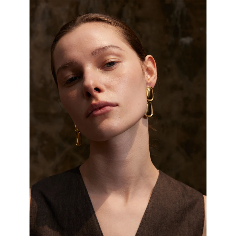 Brinco Duomo Banhado em Ouro 18K