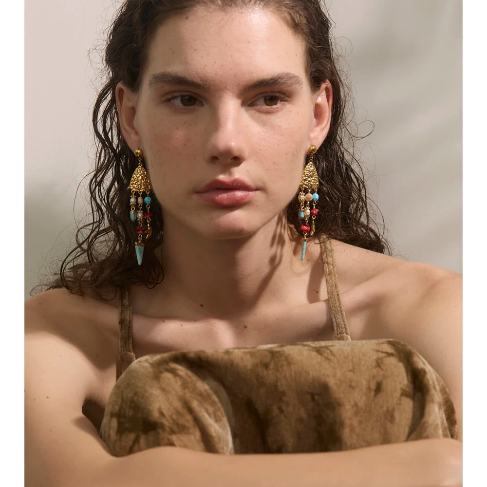 Brinco Vittoria Banhado em Ouro 18K