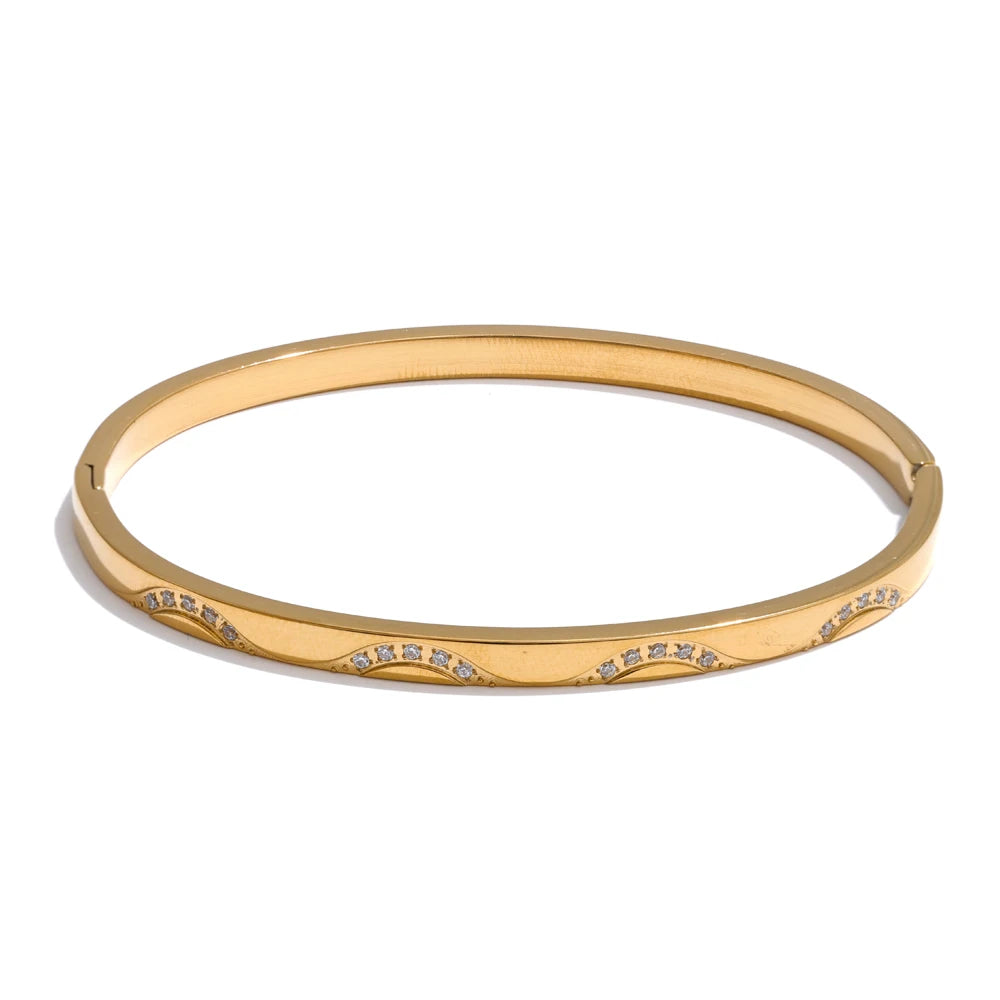 Bracelete Magnólia  Banhado em Ouro 18K