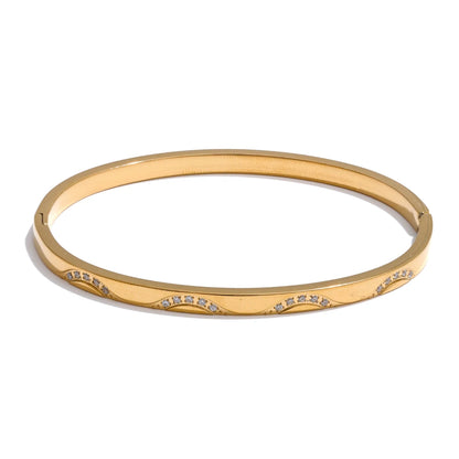Bracelete Magnólia  Banhado em Ouro 18K