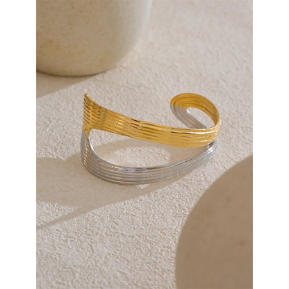 Anel Julia Banhado em Ouro 18K