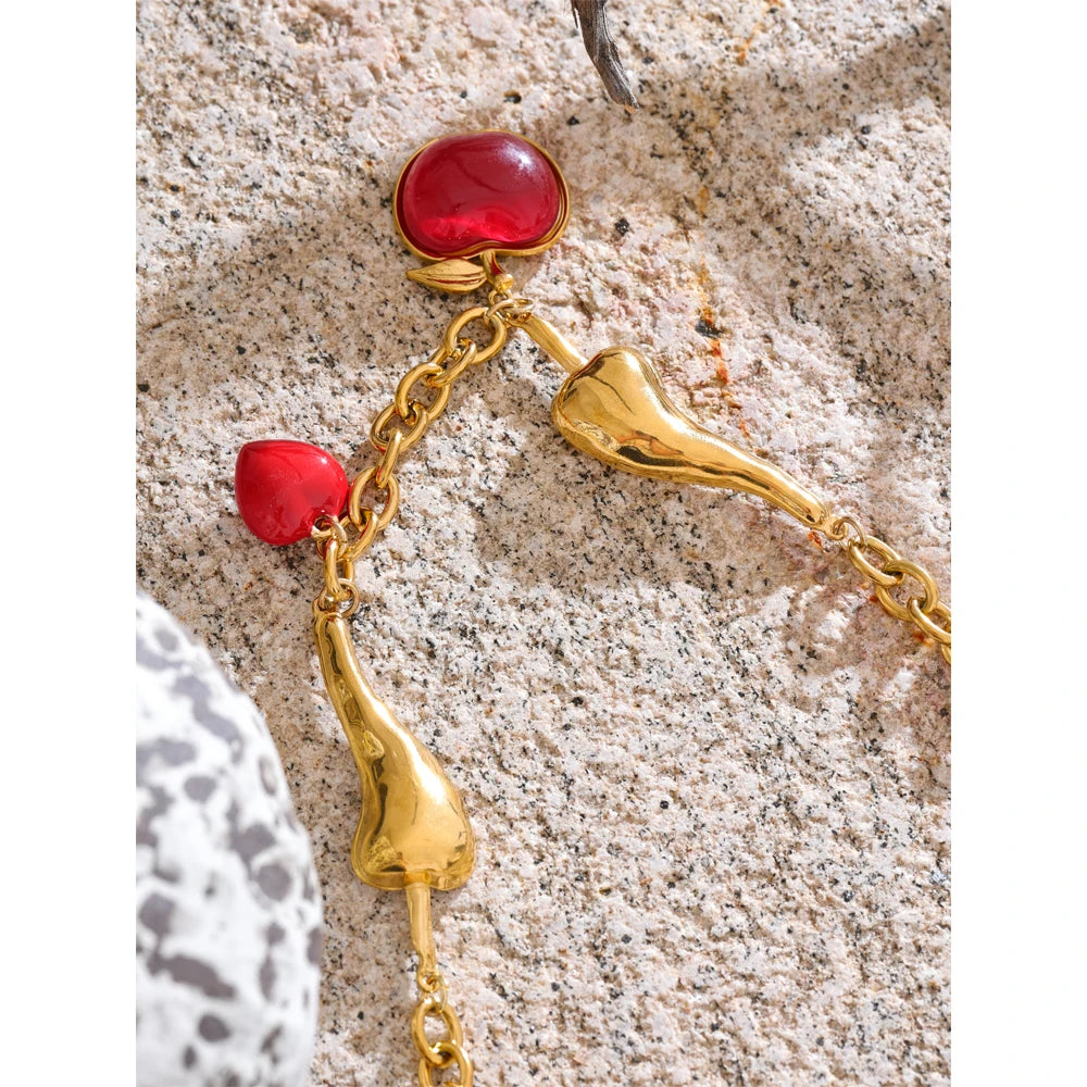 Colar Apple Banhado em Ouro 18K