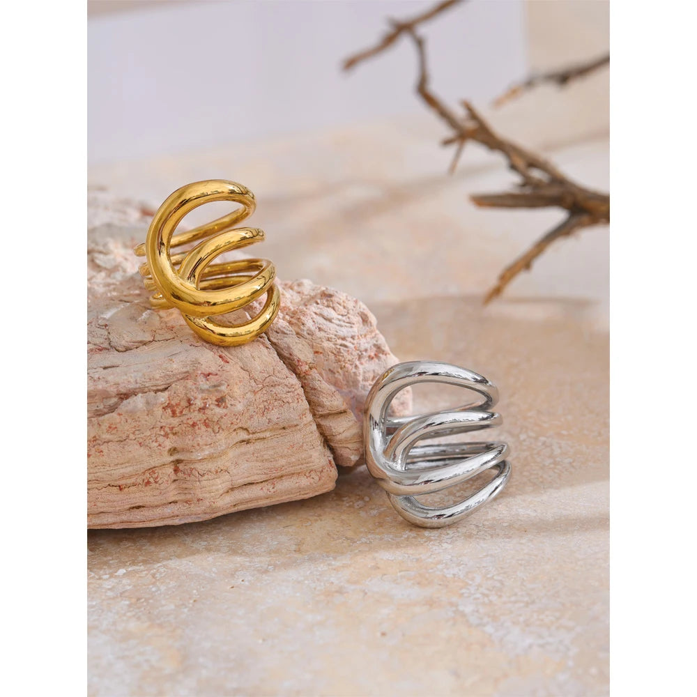 Anel Myrelle  Banhado em Ouro 18K